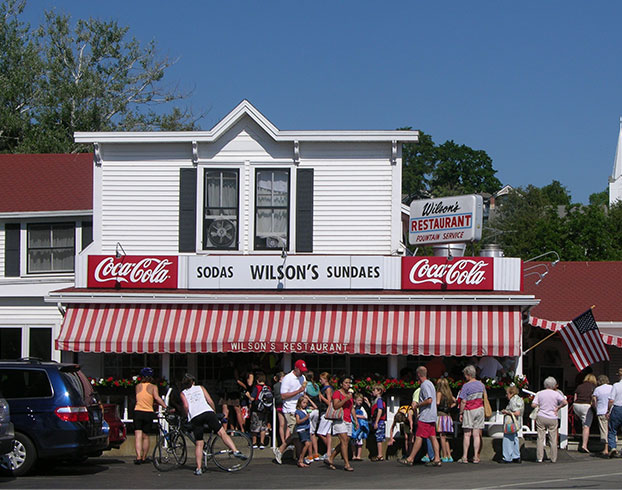 Wilson's Restaurant & Ice Cream Parlor